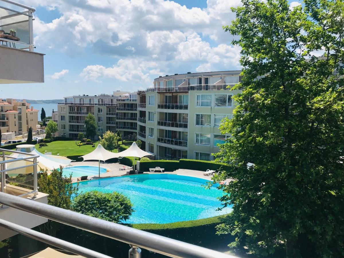 Apartments In Sunny Island Complex Czernomorec Zewnętrze zdjęcie