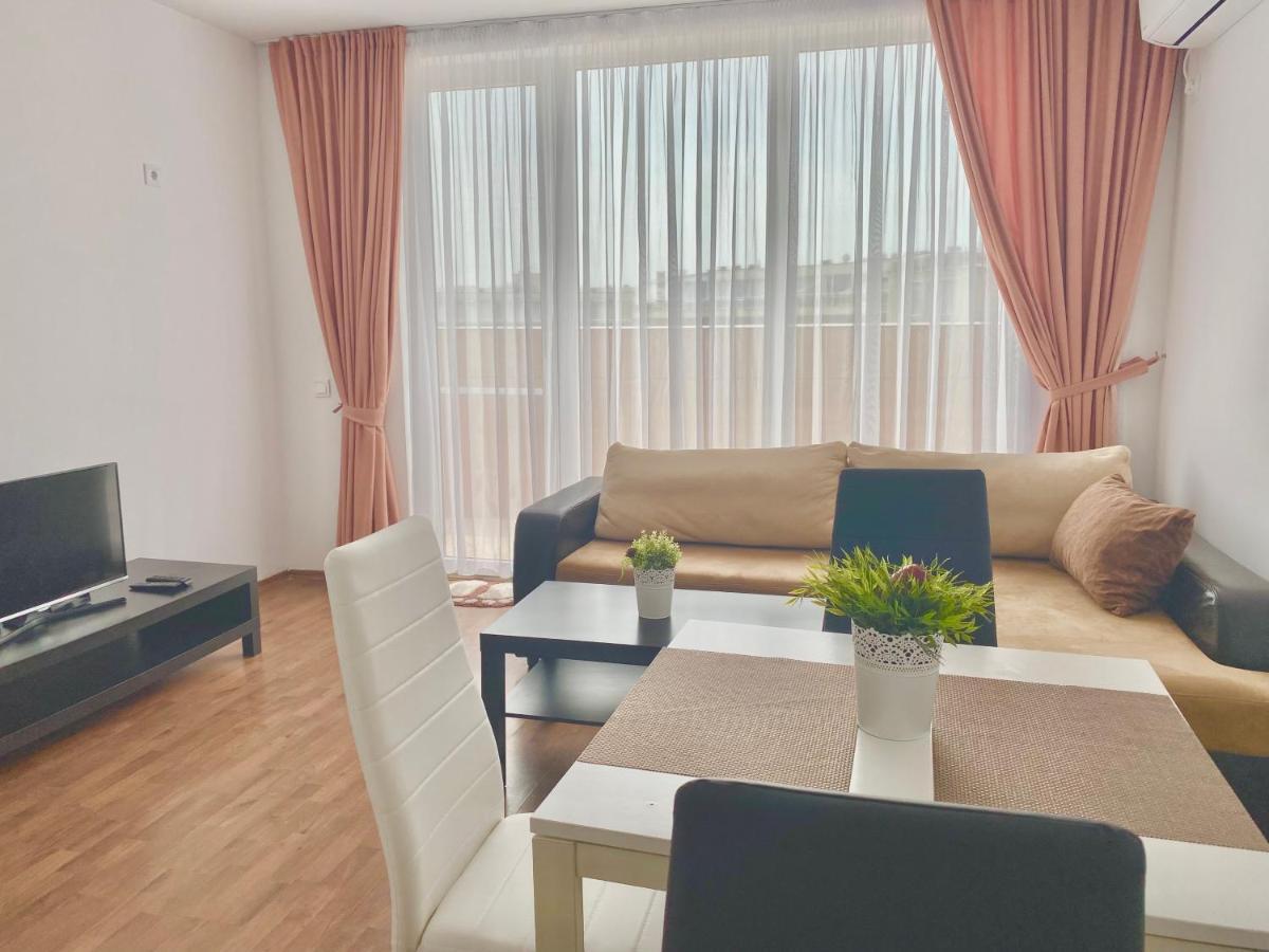 Apartments In Sunny Island Complex Czernomorec Zewnętrze zdjęcie