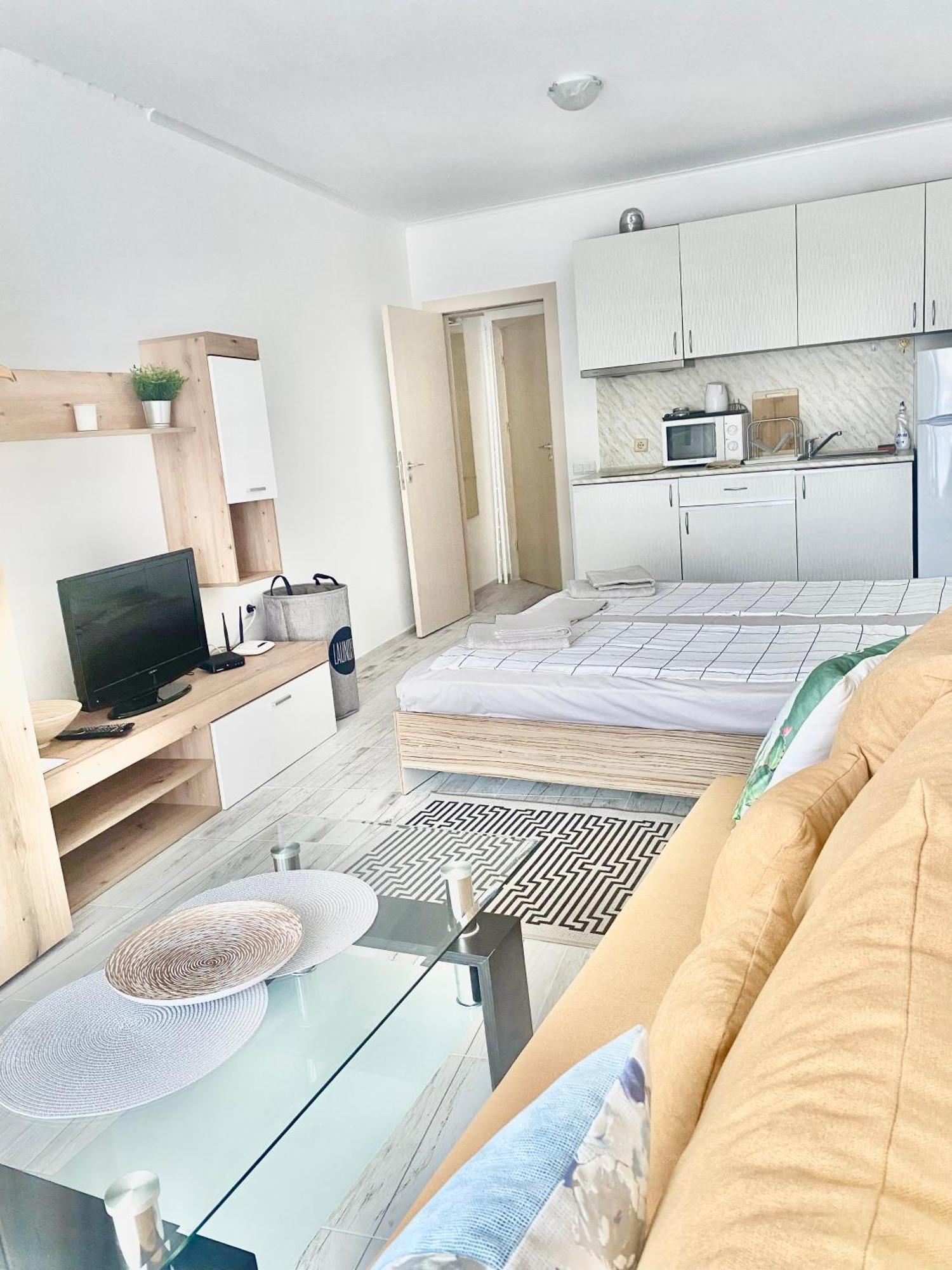 Apartments In Sunny Island Complex Czernomorec Zewnętrze zdjęcie