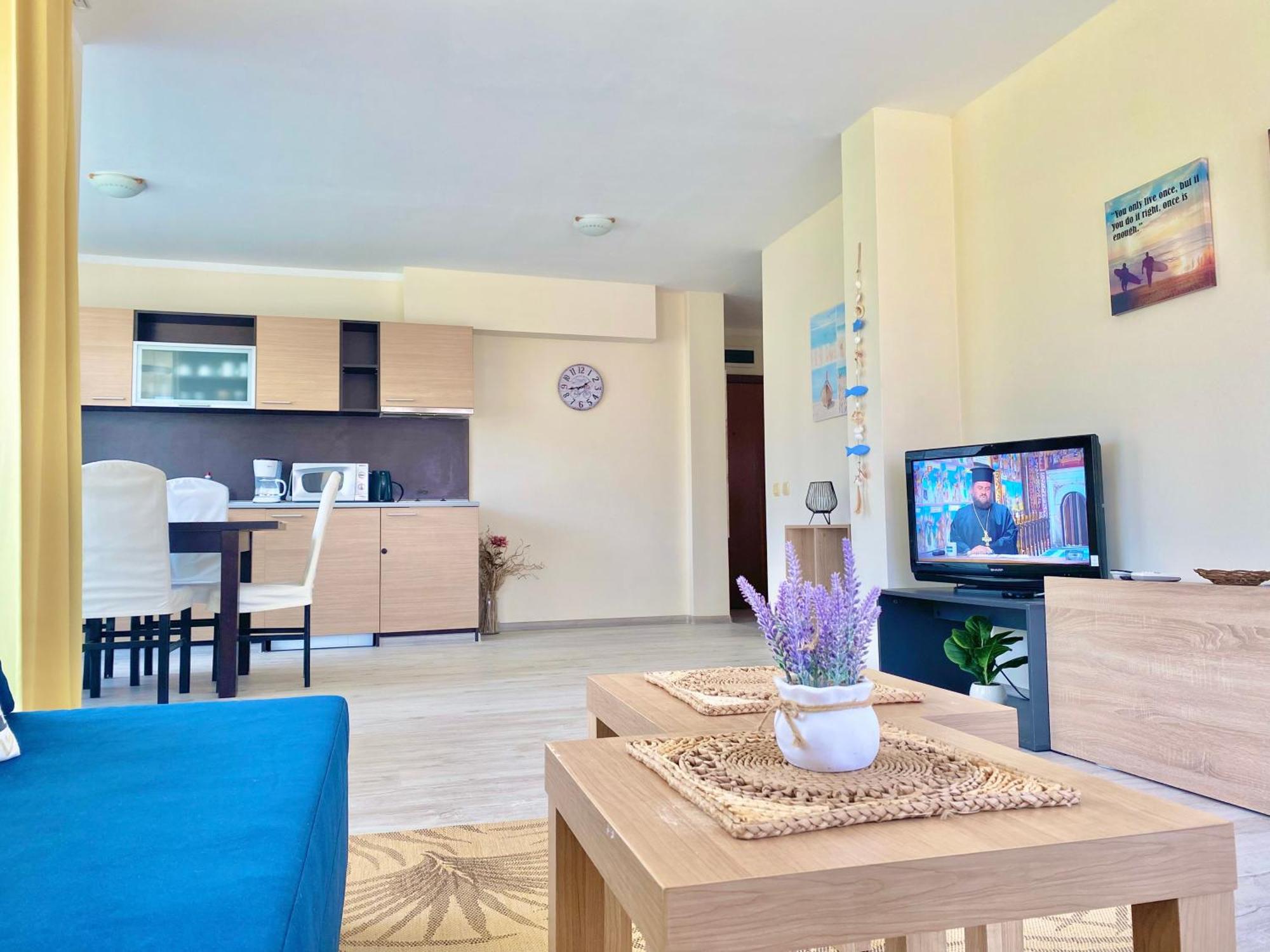 Apartments In Sunny Island Complex Czernomorec Zewnętrze zdjęcie