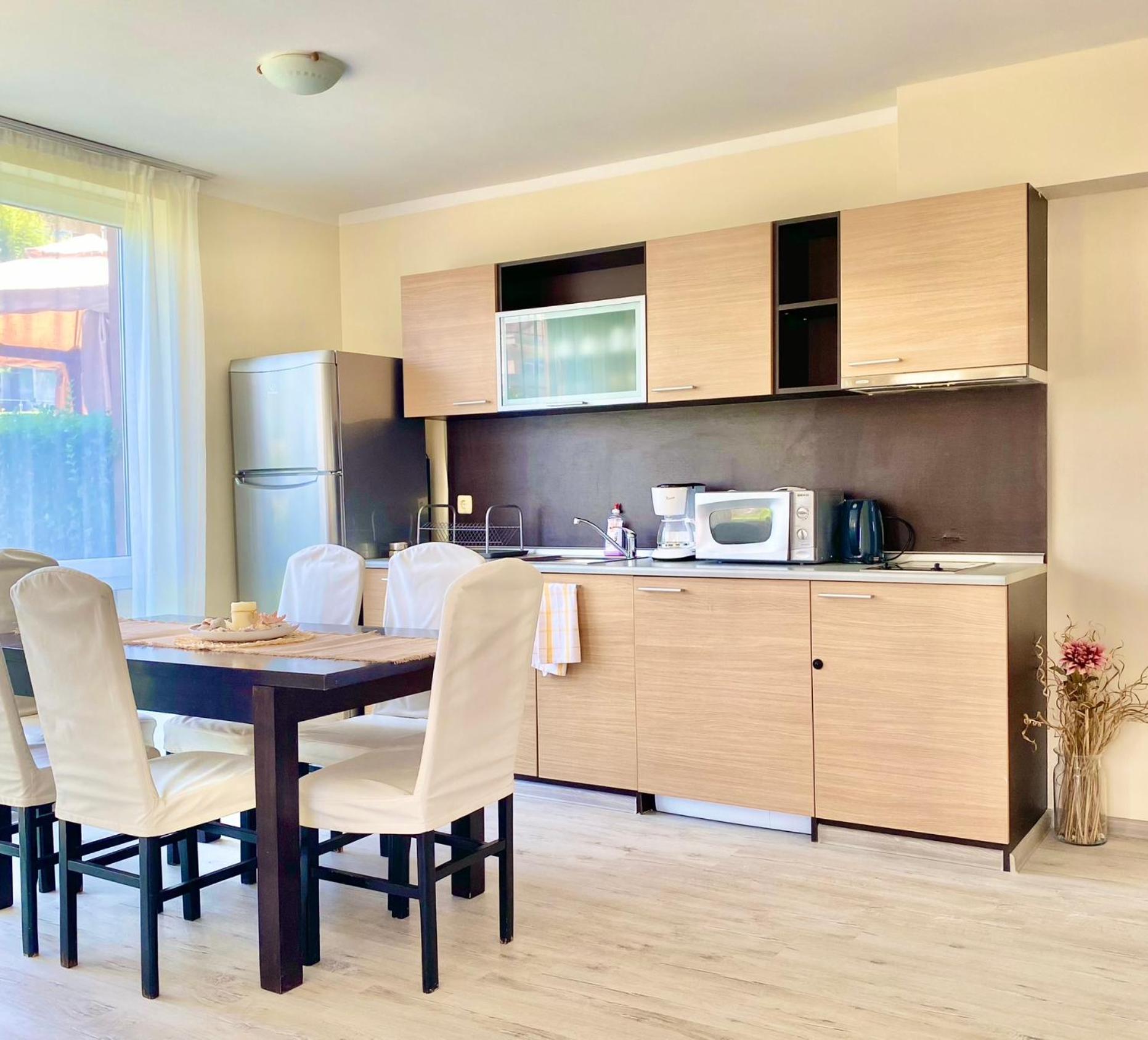 Apartments In Sunny Island Complex Czernomorec Zewnętrze zdjęcie