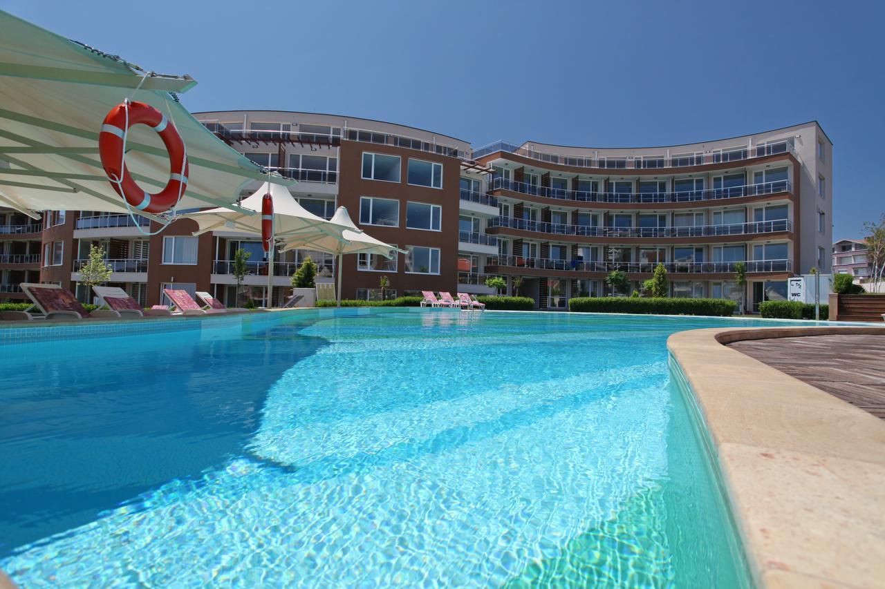 Apartments In Sunny Island Complex Czernomorec Zewnętrze zdjęcie